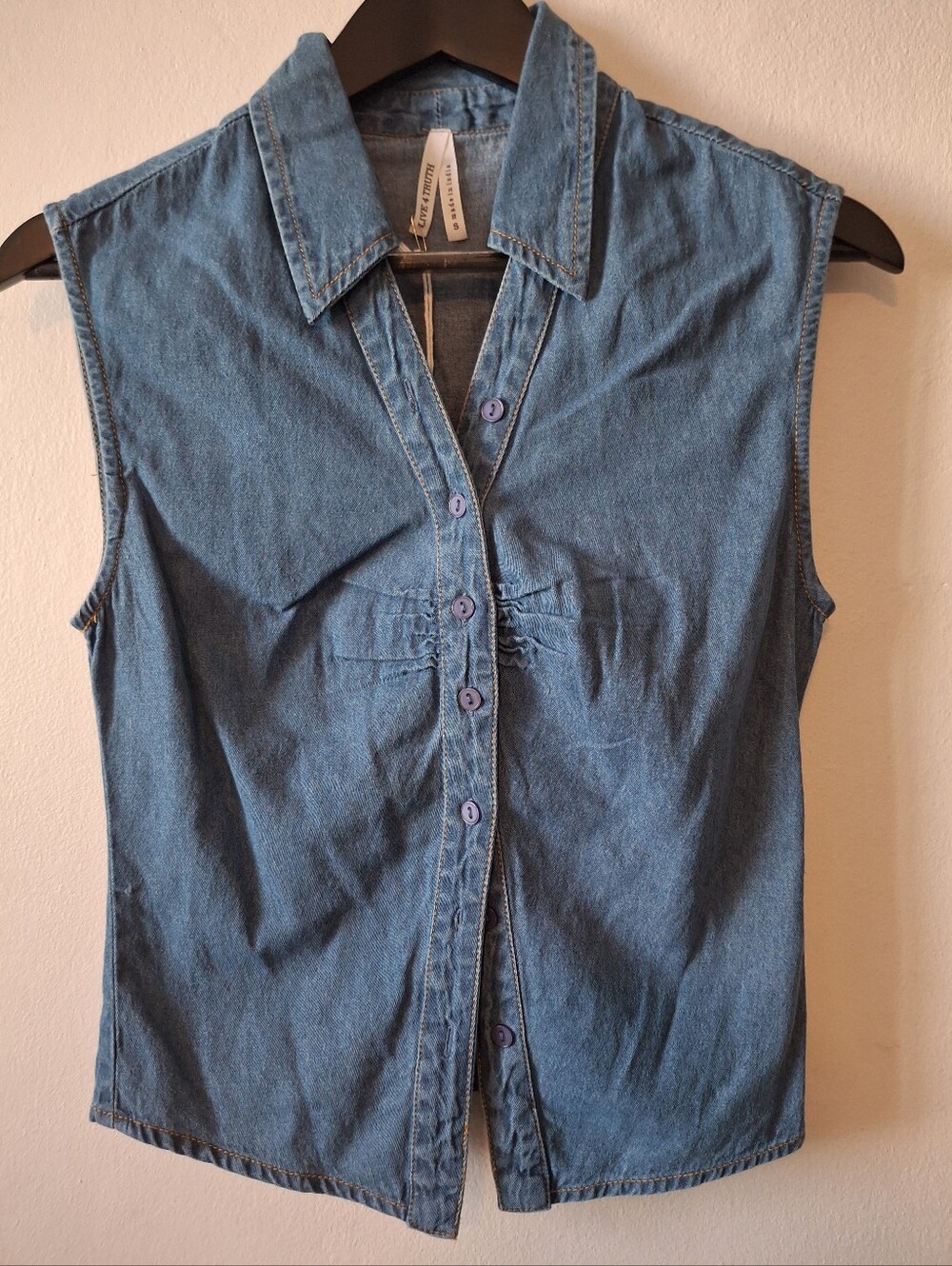 Sleeveless Denim Button-Front Top - Blue